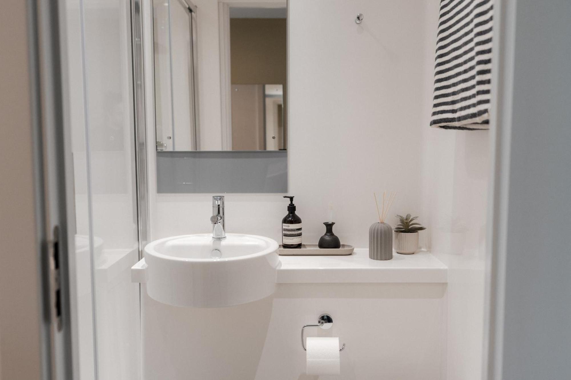 Students Only South London Homes Екстер'єр фото